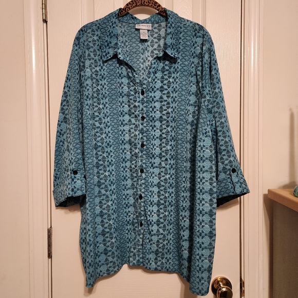 Catherines 2X Polyester/Spandex Buttondown Top EUC Green Geometric Print - Picture 1 of 7